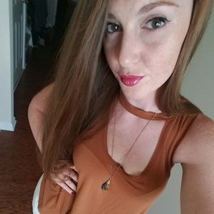 Meet your Posher, Amber